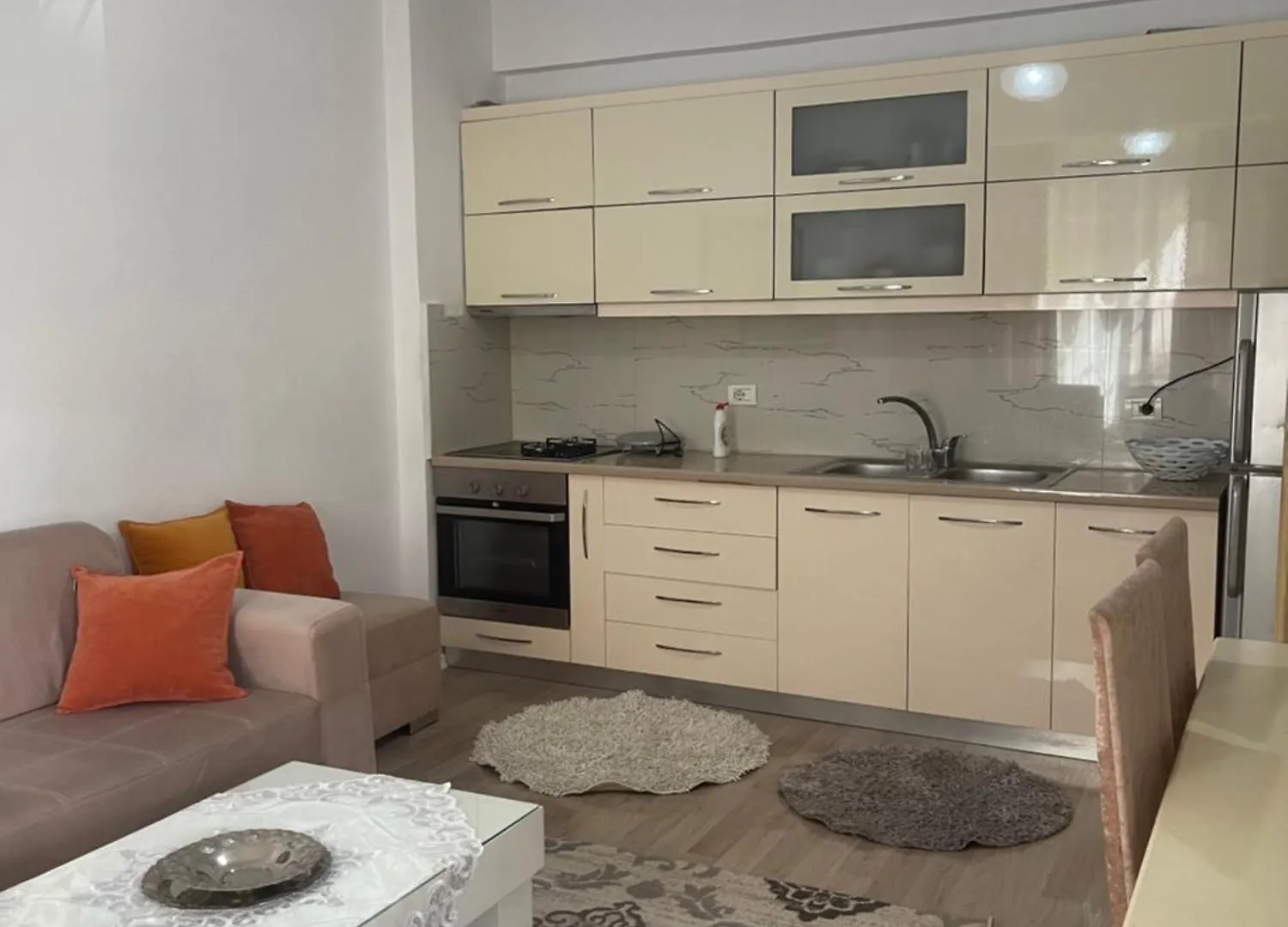 Ludi Apartment Gjirokaster 0*,  Albania